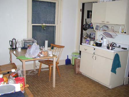 kitchWindow